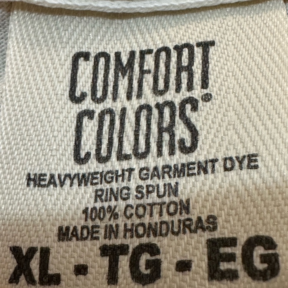Comfort Colors tan short sleeve Kitty Biscuits We Knead Em, You Need Em SZ XL - Picture 3 of 9